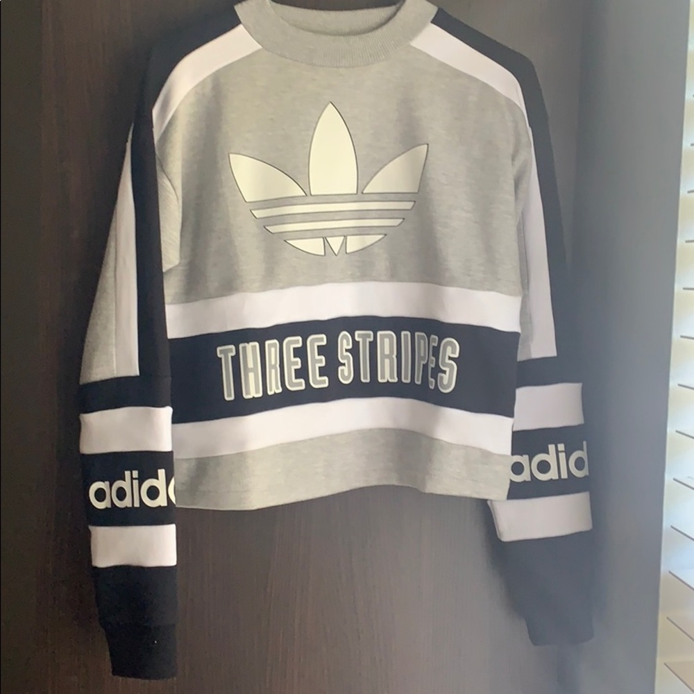 Adidas Sweater Top